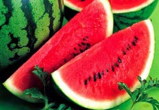 Giảm huyết áp với dưa hấu