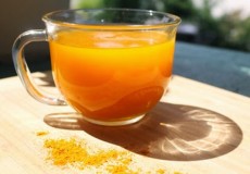 Trà nghệ - thức uống làm đẹp da