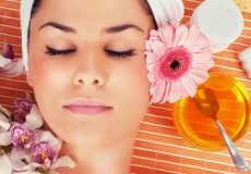 Trang chủ > Tin tức > Blog làm đẹp Mật ong và tác dụng làm đẹp da