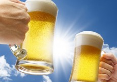 Uống 0.5 lít bia mỗi ngày có khả năng giảm nguy cơ tim mạch